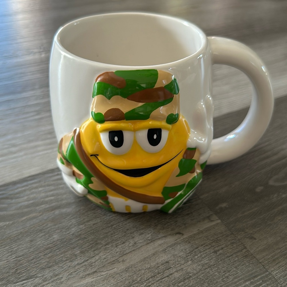 army yellow peanut mug